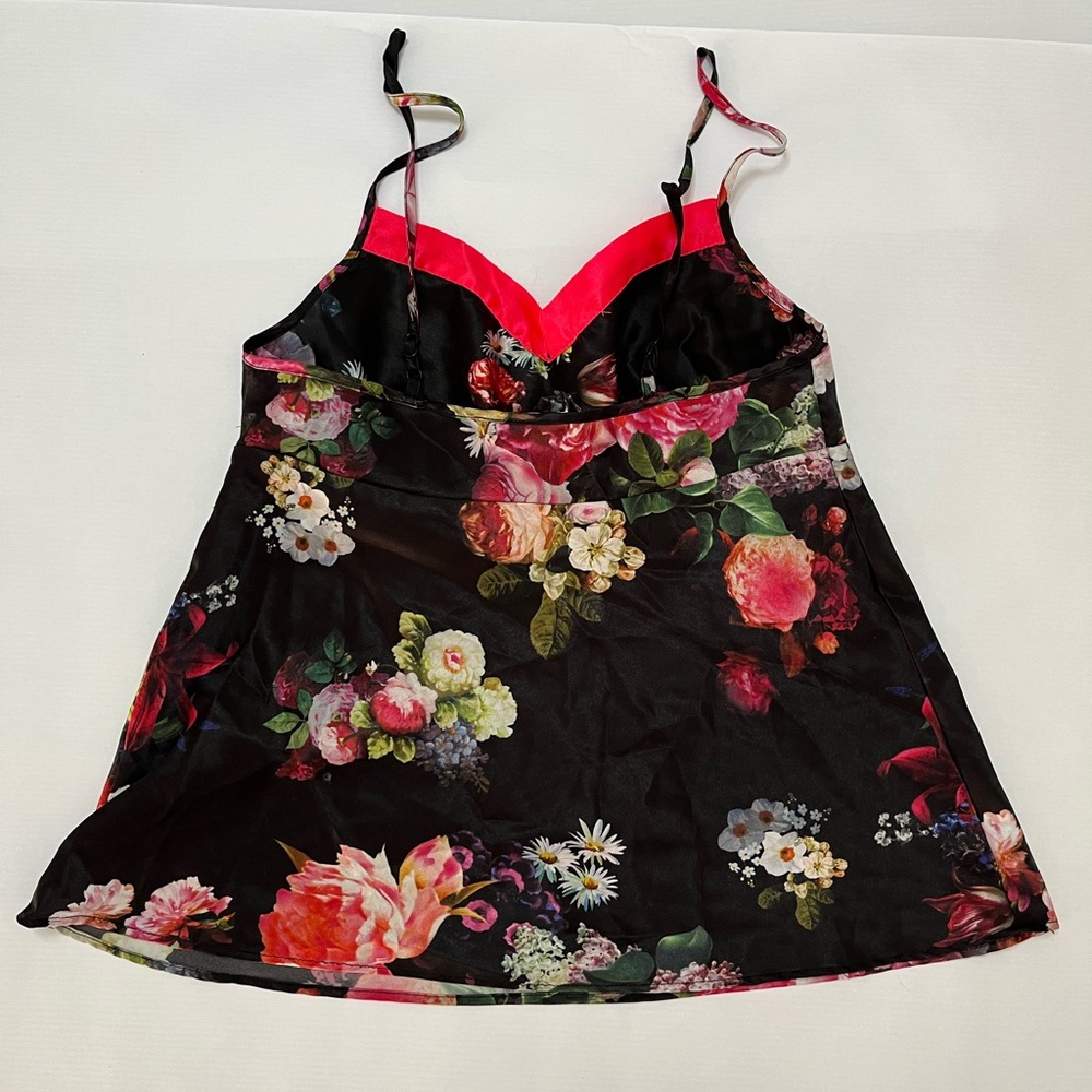 La Vie En Rose Multicolor Floral Camisole - Picture 3 of 3